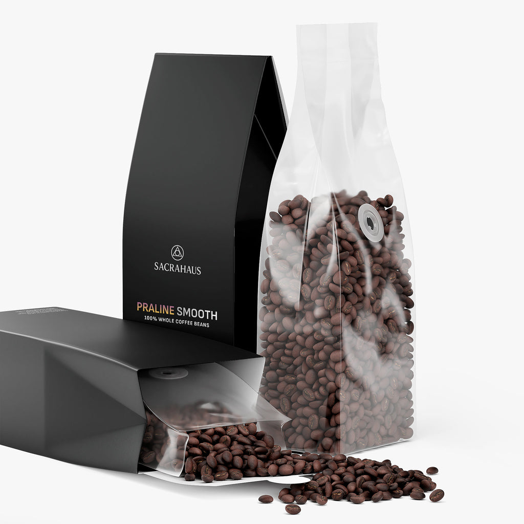 SACRAHAUS Praline Smooth coffee beans in a sleek black package with transparent window